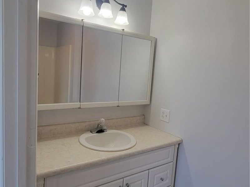 105 Woodcrest Lane, Marietta, OH 45750 Photo 17