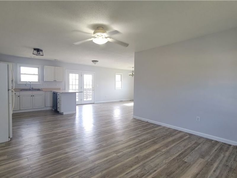 105 Woodcrest Lane, Marietta, OH 45750 Photo 3