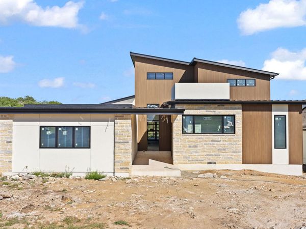 100 Nattie Woods, Horseshoe Bay, TX 78657