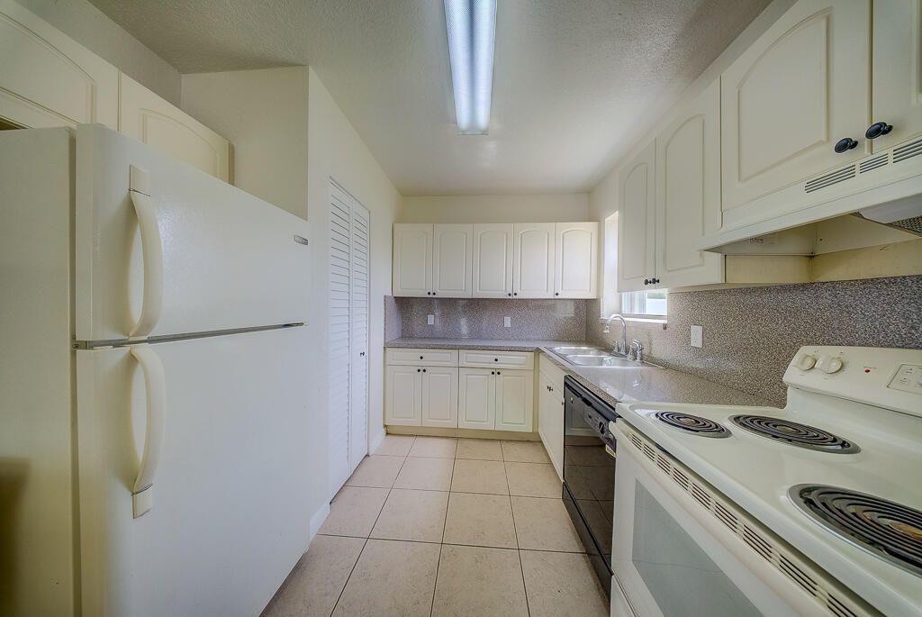 1648 NW 13th Street, Fort Lauderdale, FL 33311 Photo