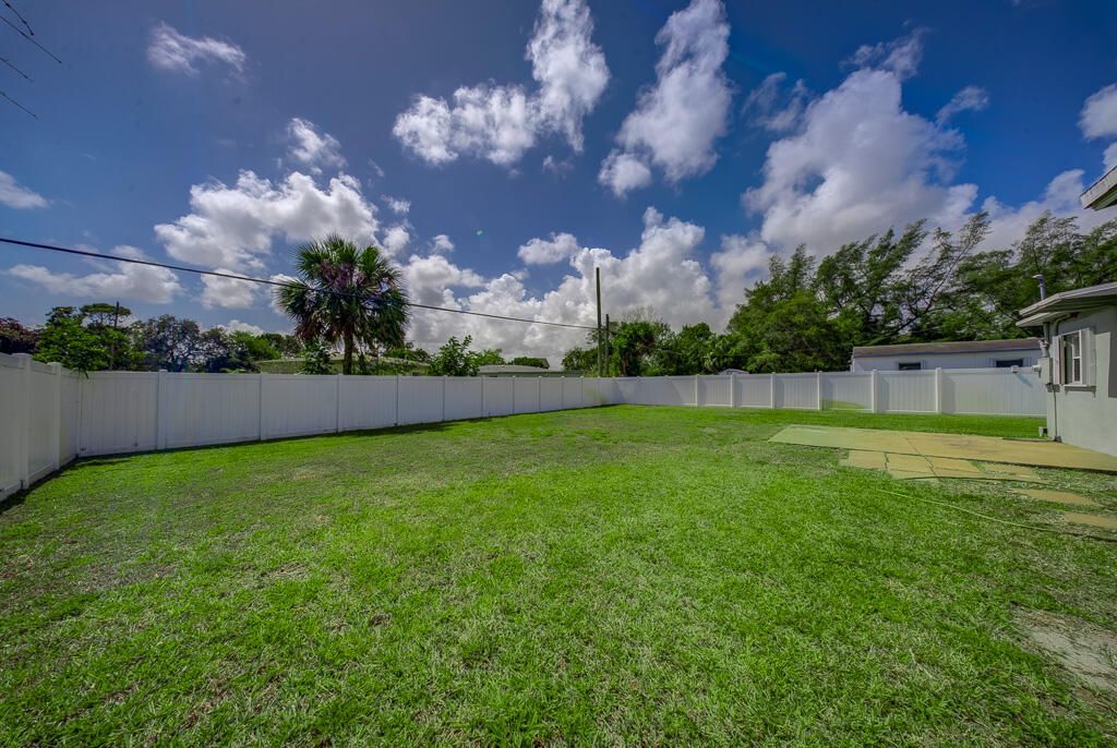 1648 NW 13th Street, Fort Lauderdale, FL 33311 Photo