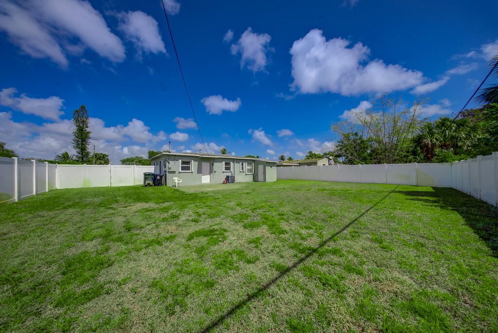 1648 NW 13th Street, Fort Lauderdale, FL 33311 Photo