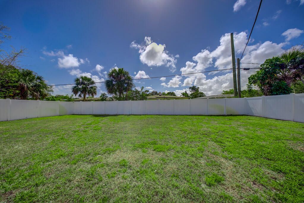 1648 NW 13th Street, Fort Lauderdale, FL 33311 Photo