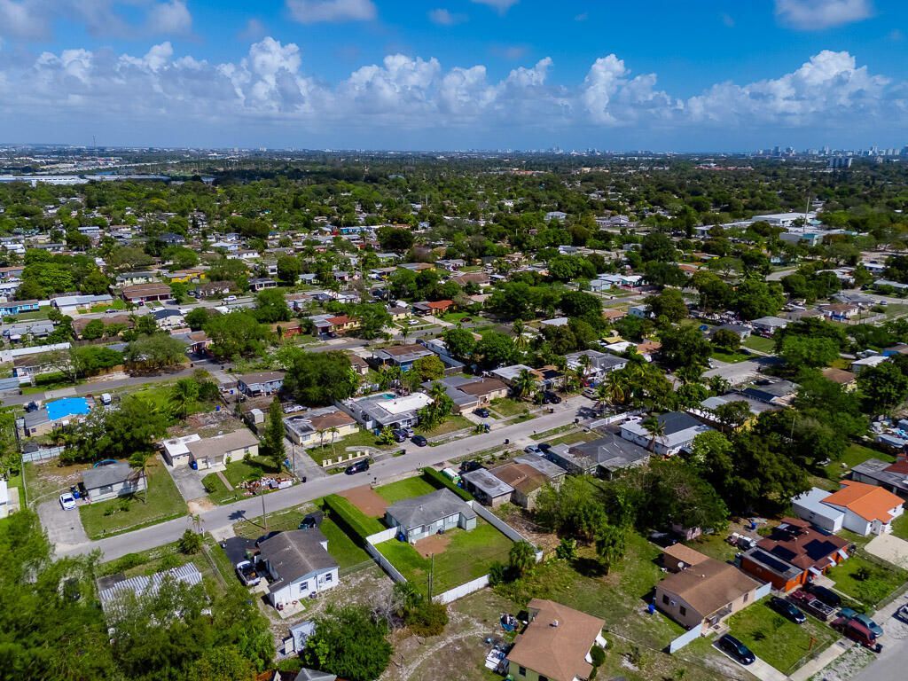 1648 NW 13th Street, Fort Lauderdale, FL 33311 Photo