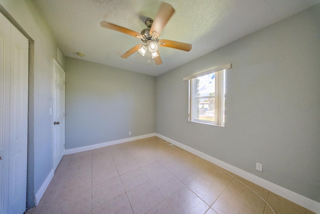 1648 NW 13th Street, Fort Lauderdale, FL 33311 Photo