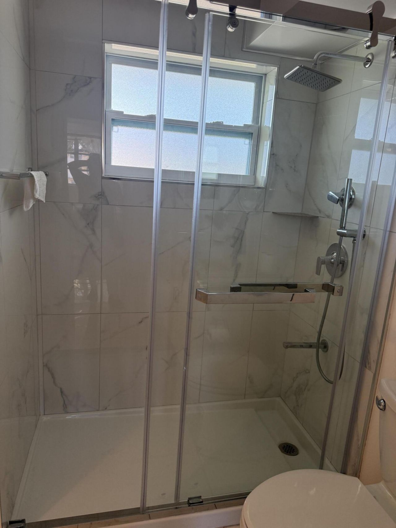 2861 NW 47th Terrace, Unit 304b, Lauderdale Lakes, FL 33313 Photo