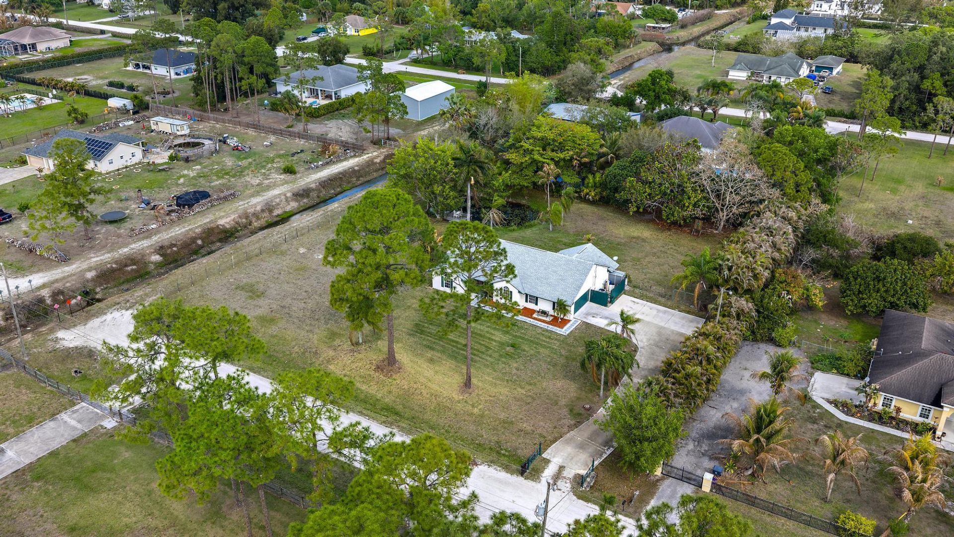 13721 86th Road N, West Palm Beach, FL 33412 Photo