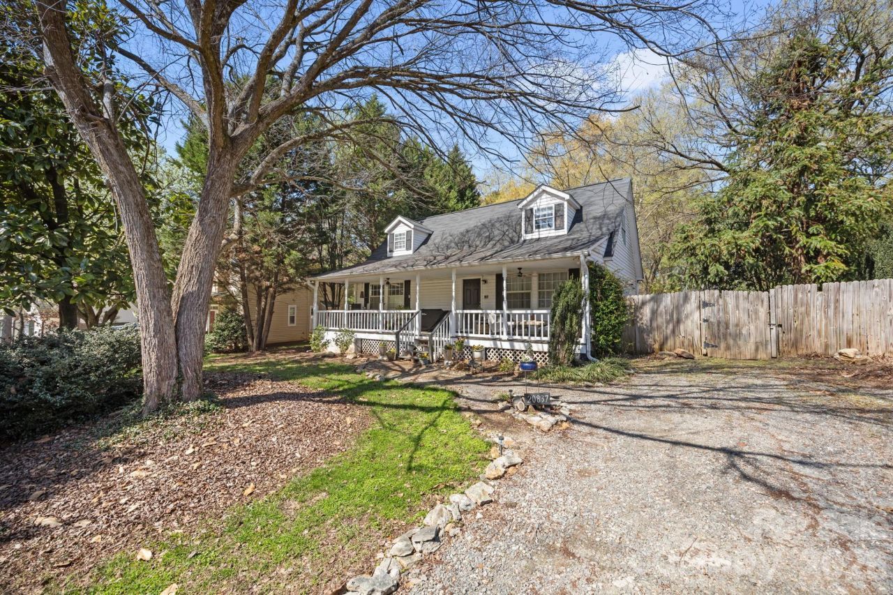 20837 Sierra Vista Drive, Cornelius, NC 28031 Main Photo