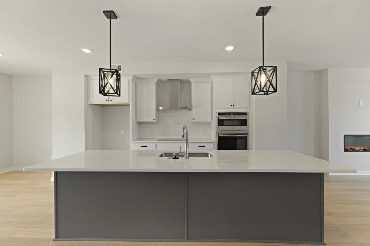 598 Scholar Way Photo 10
