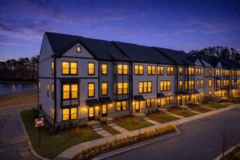 598 Scholar Way Photo 2