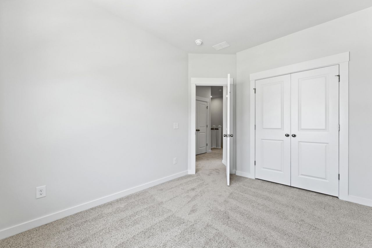 598 Scholar Way Photo 28