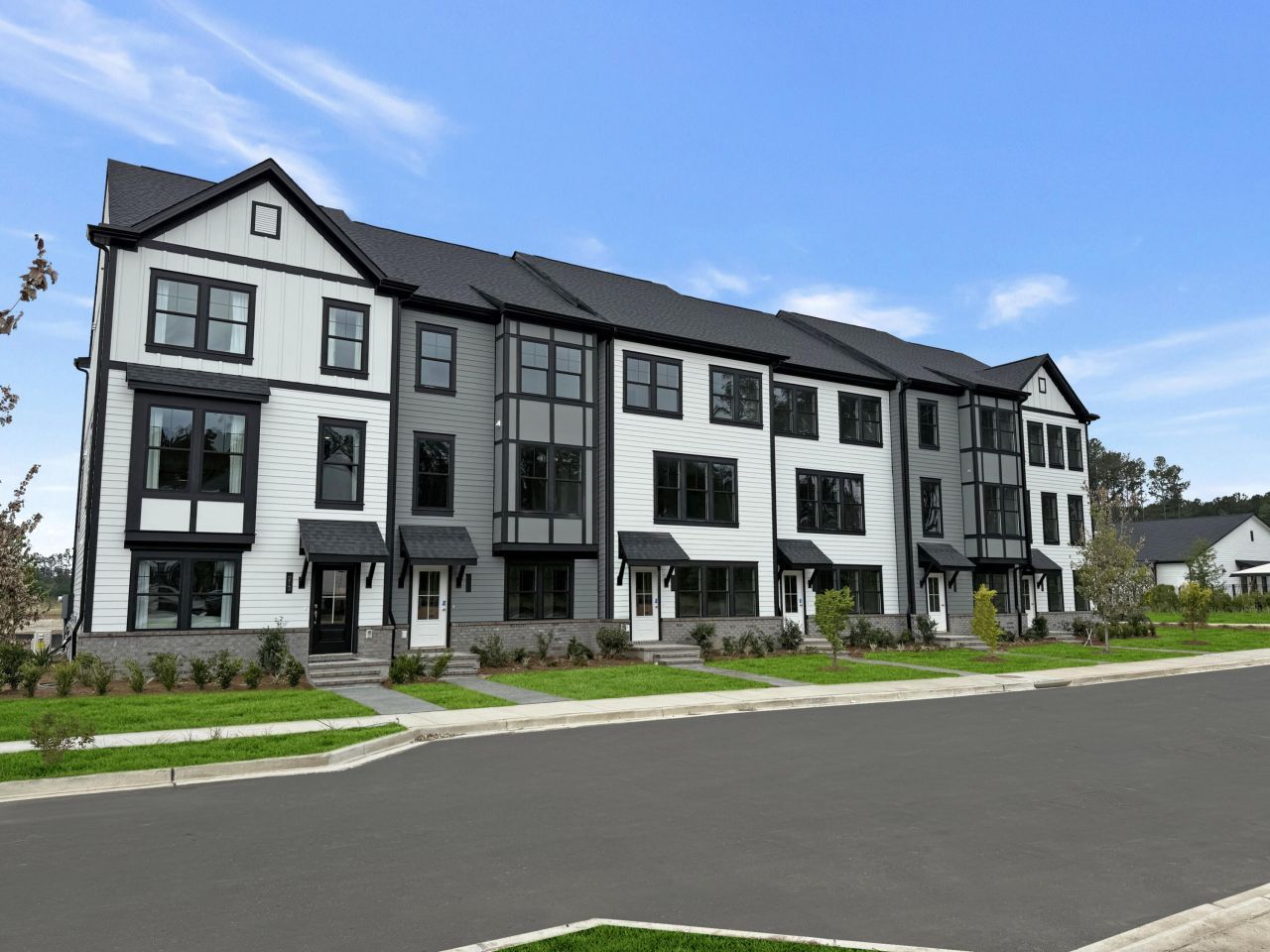 598 Scholar Way Photo 3