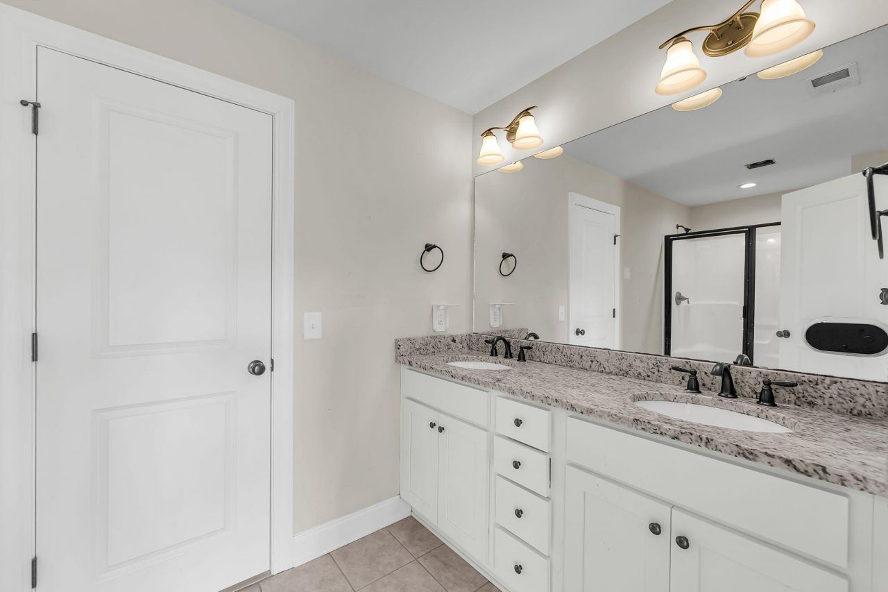 3507 Berryhill Road Photo 16