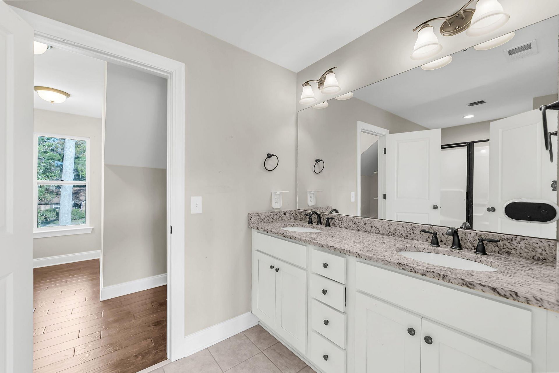 3507 Berryhill Road Photo 18