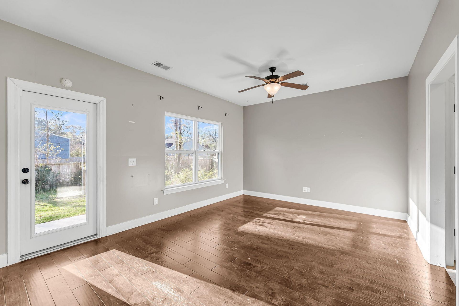 3507 Berryhill Road Photo 4