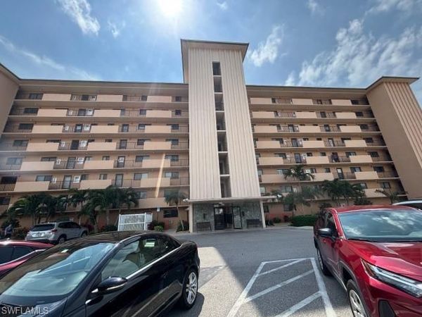 4260 SE 20th PL , Unit 205, CAPE CORAL, FL 33904