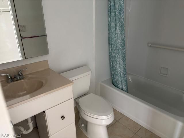 4260 SE 20th Pl , Unit 205, Cape Coral, FL 33904 Photo