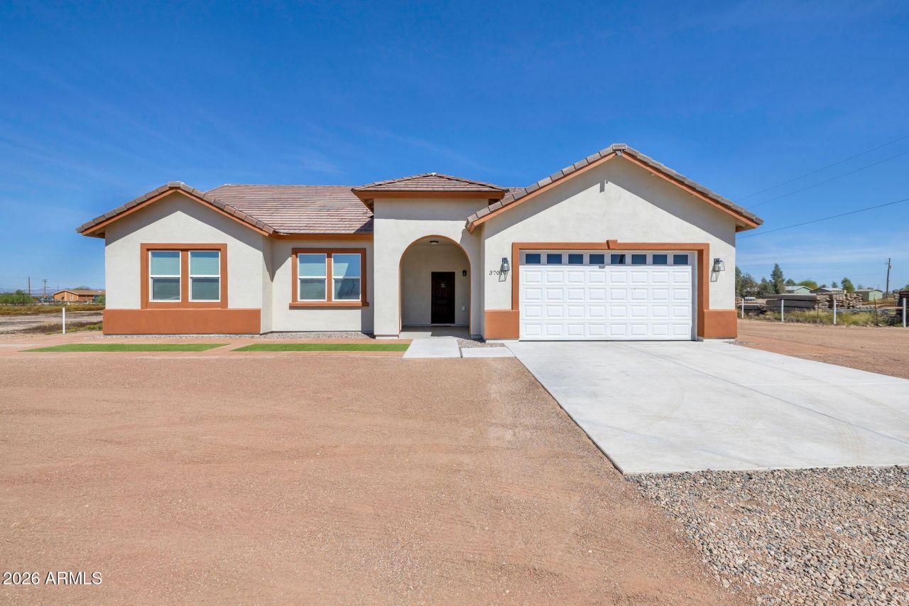 37010 W Whitton Avenue, Tonopah, AZ 85354 Main Photo