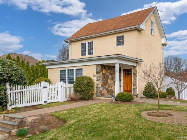 50 Stewart Place, Eastchester, NY 10709