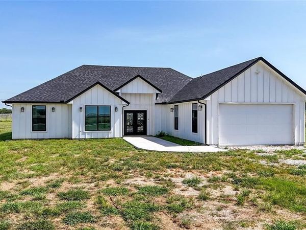 12480 Doyle Road , Krum, TX 76249