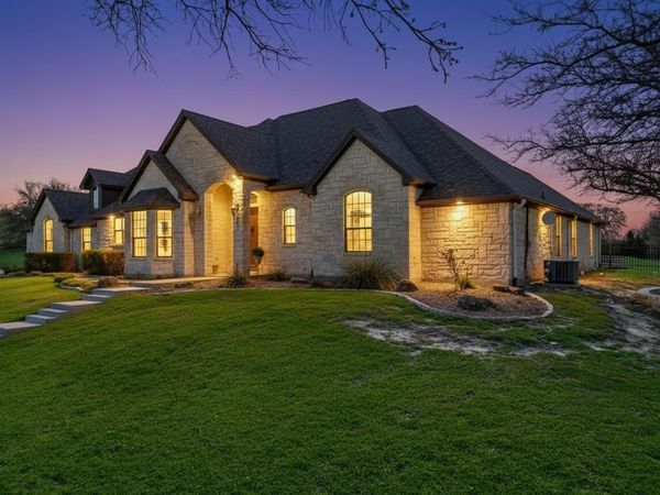 221 Arapahoe Ridge, Weatherford, TX 76087