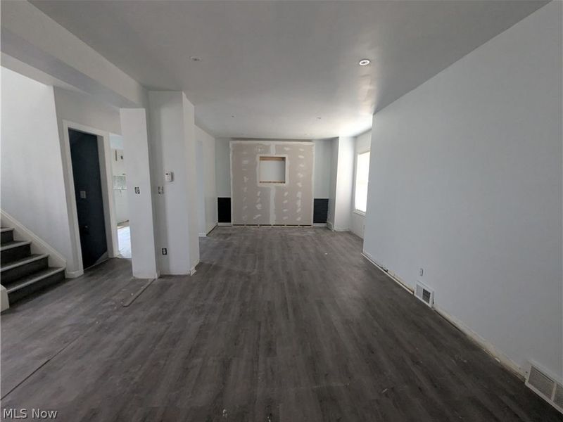 16010 Arcade Avenue, Cleveland, OH 44110 Photo 10