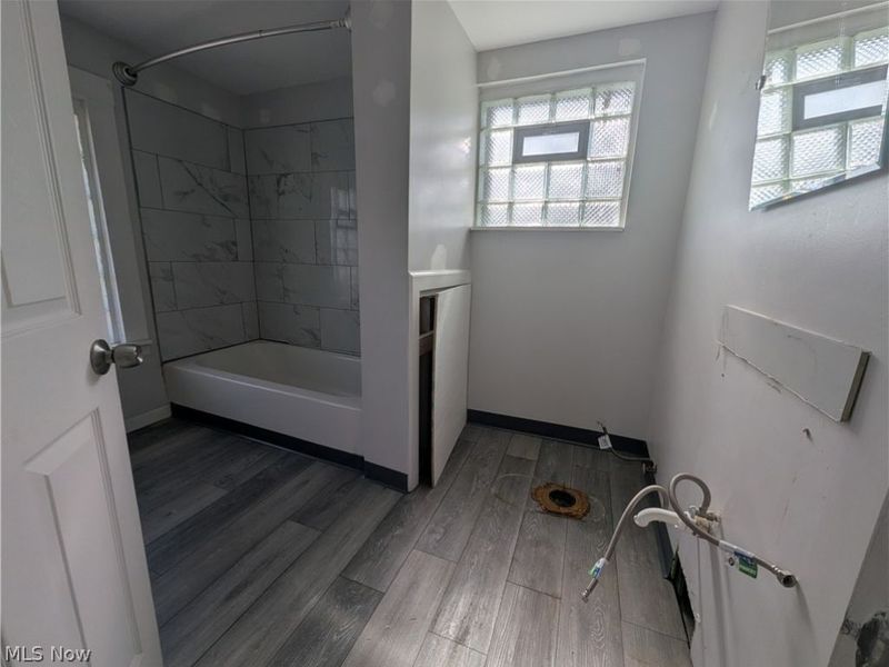 16010 Arcade Avenue, Cleveland, OH 44110 Photo 12