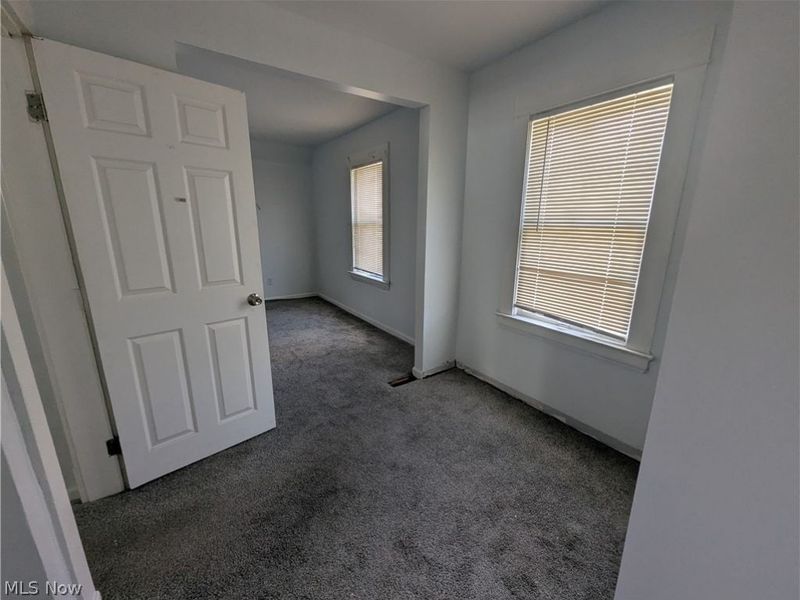 16010 Arcade Avenue, Cleveland, OH 44110 Photo 15