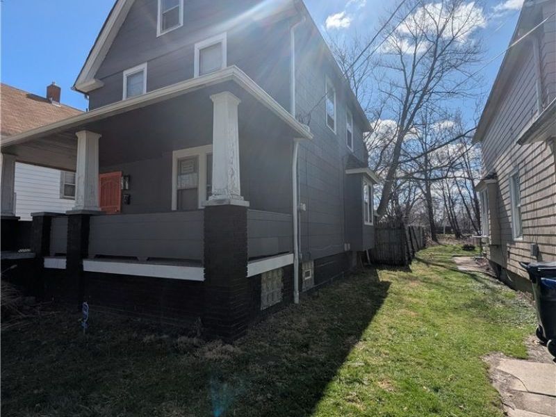 16010 Arcade Avenue, Cleveland, OH 44110 Photo 4