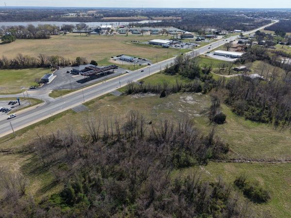 2159 S 59 , Grove, OK 74344