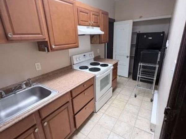 79 N EVANS STREET , Unit 2, POTTSTOWN, PA 19464