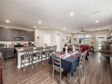523 Rochdale Run, Delaware, OH 43015