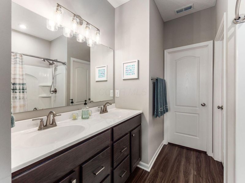 523 Rochdale Run, Delaware, OH 43015 Photo 14