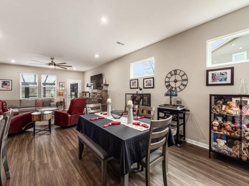 523 Rochdale Run, Delaware, OH 43015 Photo 3