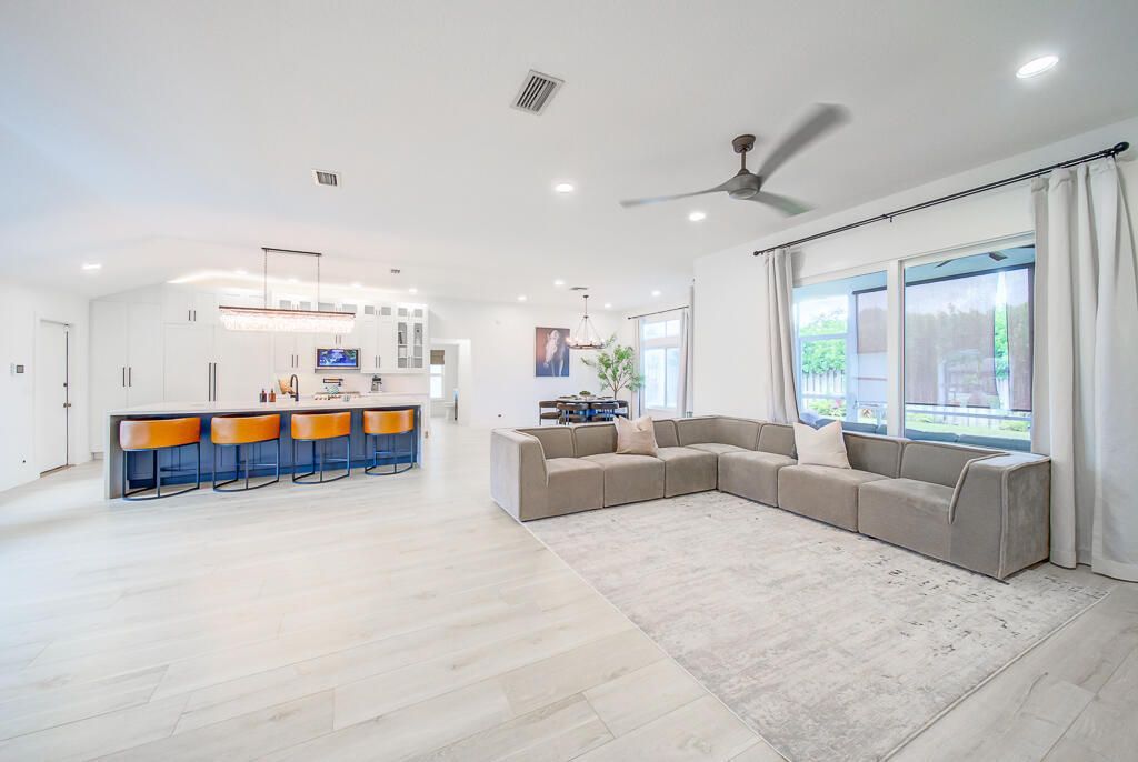 1853 Shower Tree Way, Wellington, FL 33414 Photo