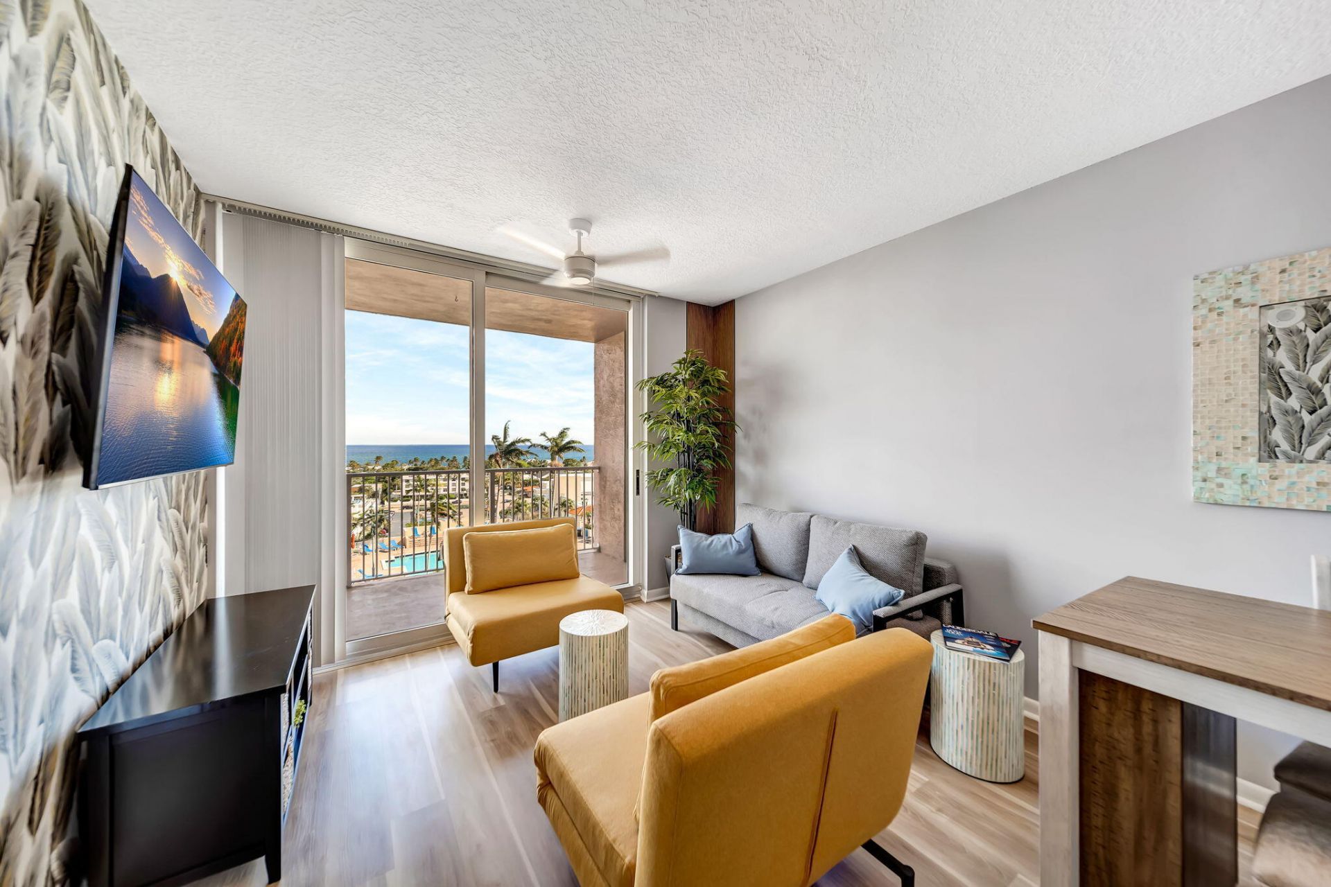 3020 NE 32nd Avenue, Unit 1017, Fort Lauderdale, FL 33308 Photo