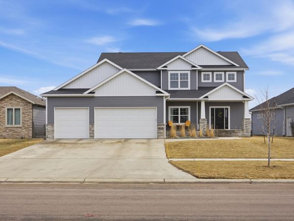 3644 54th Street S, Fargo, ND 58104