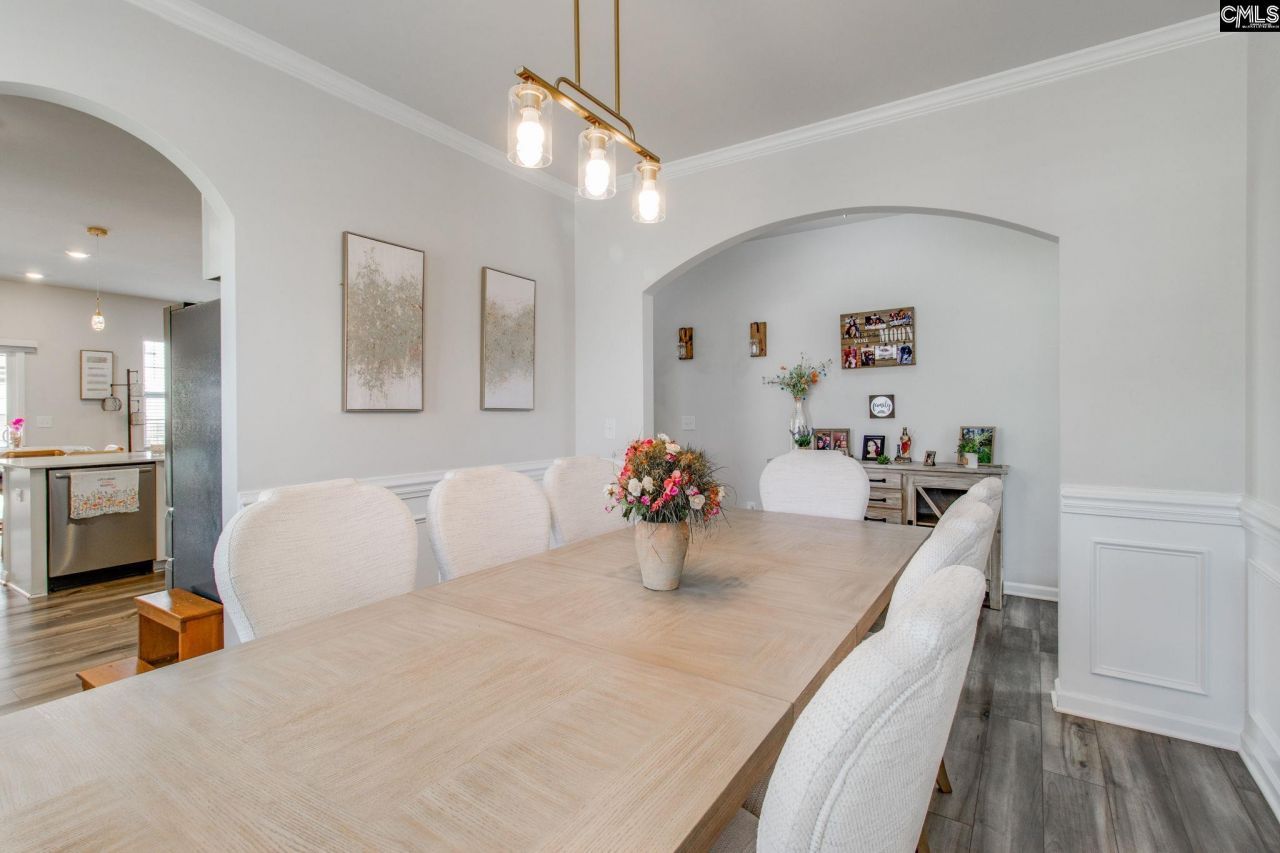 222 Broom Street Photo 10