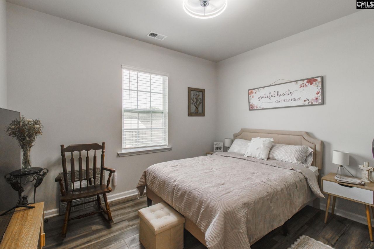 222 Broom Street Photo 20