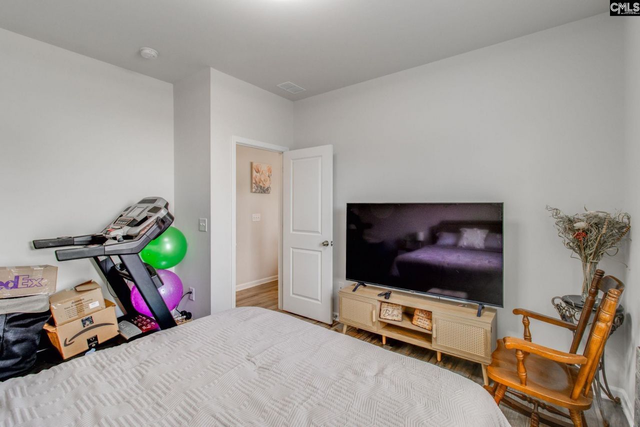 222 Broom Street Photo 21