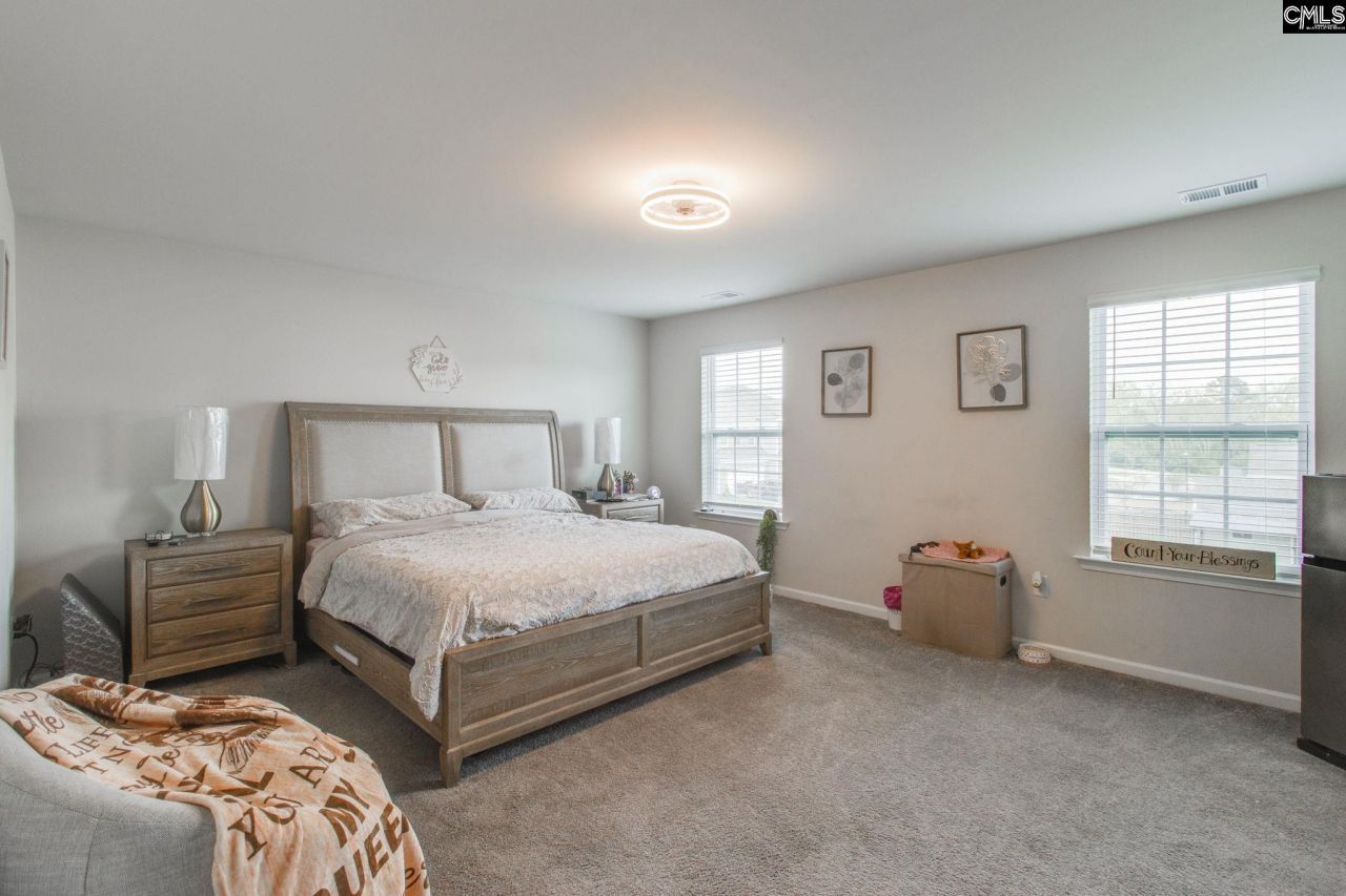 222 Broom Street Photo 25