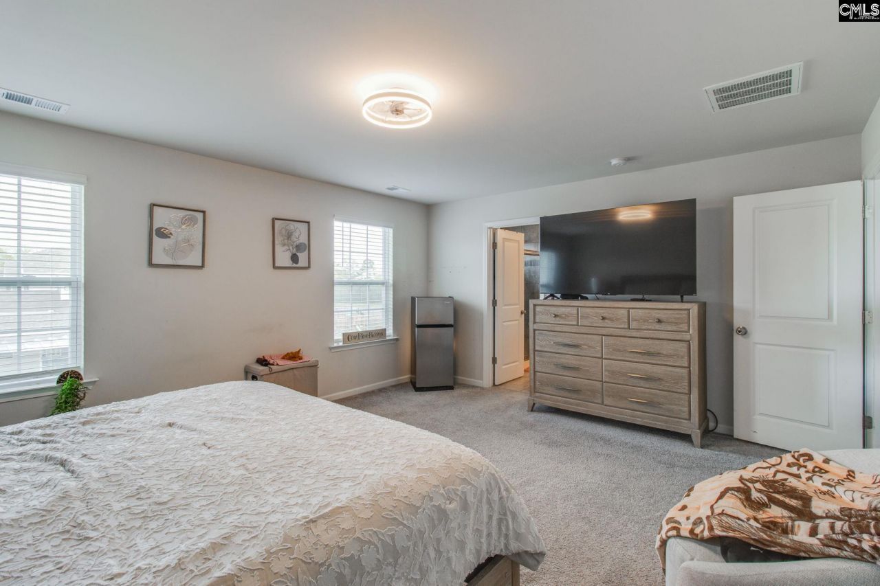 222 Broom Street Photo 26