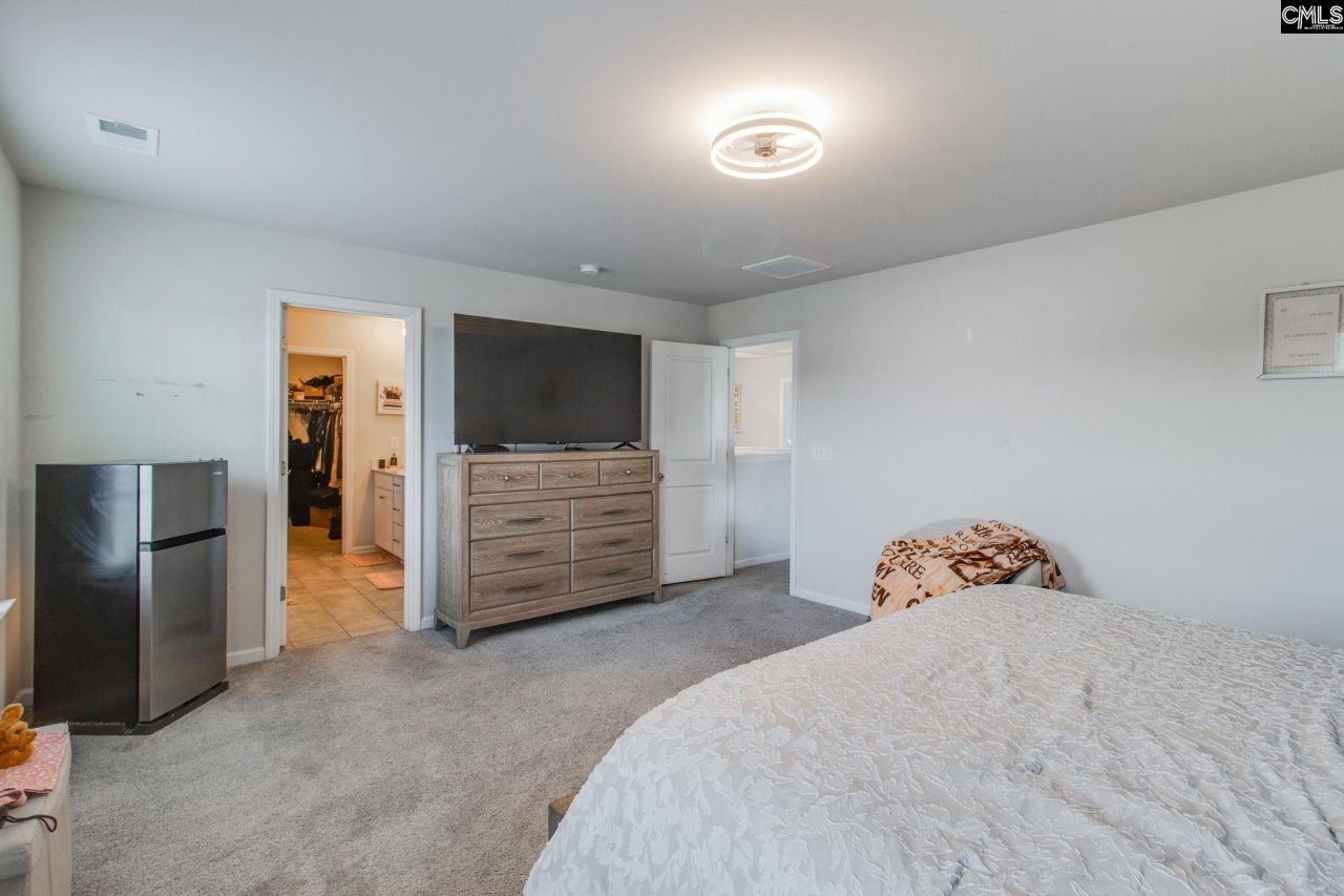 222 Broom Street Photo 27