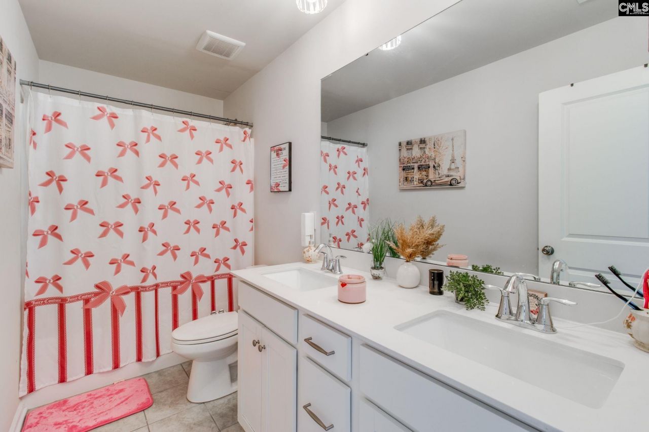 222 Broom Street Photo 36