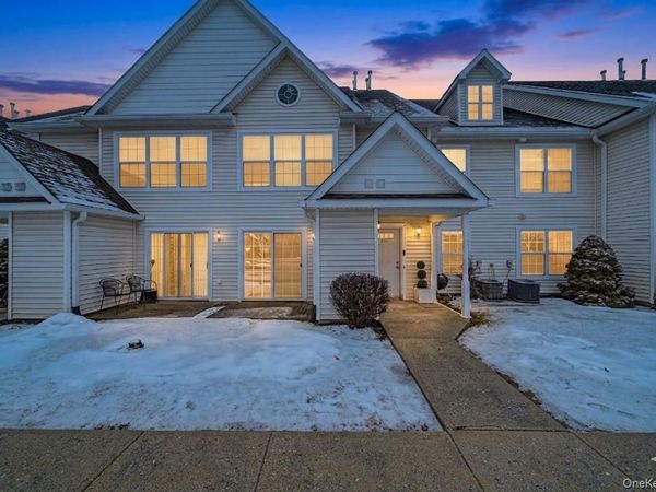 261 Ruth Court , Middletown, NY 10940