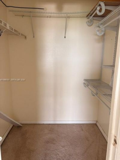 4164 Inverrary Dr, Unit 913, Lauderhill, FL 33319 Photo