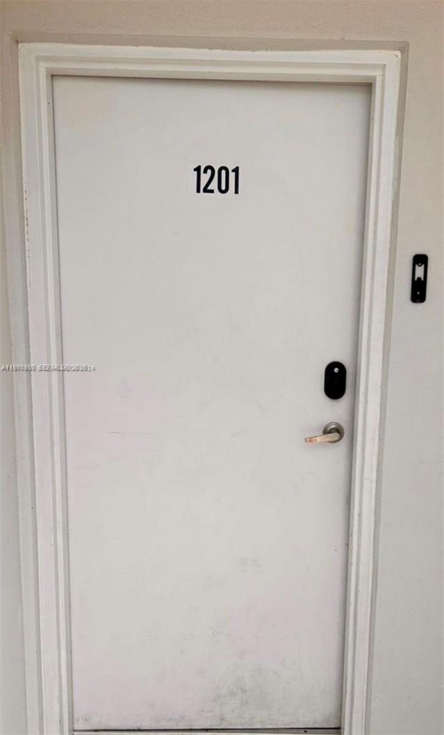 2561 NE 193rd St , Unit 1201, Miami, FL 33180 Photo