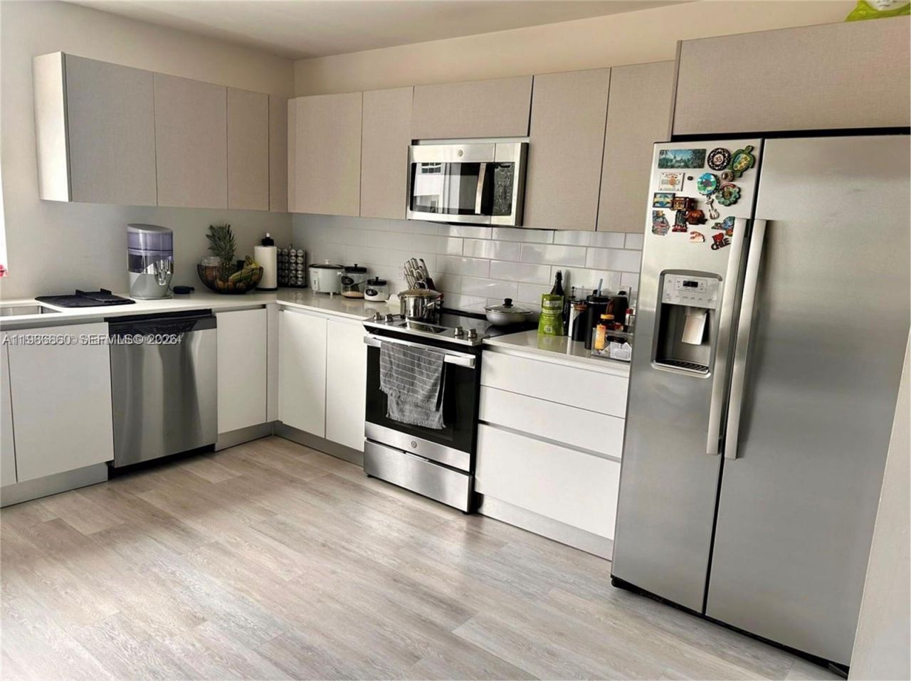 2561 NE 193rd St , Unit 1201, Miami, FL 33180 Photo