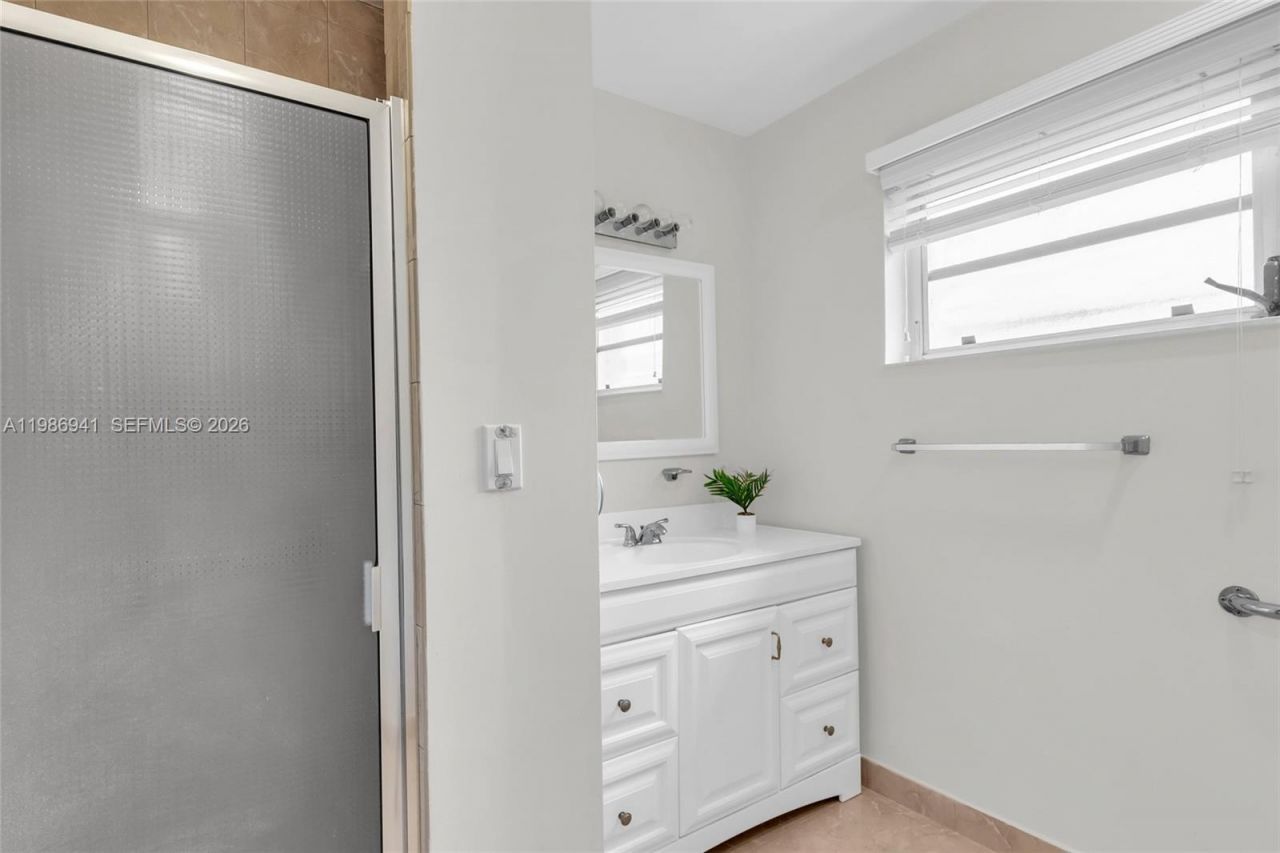 1081 SW 63rd Ave, West Miami, FL 33144 Photo