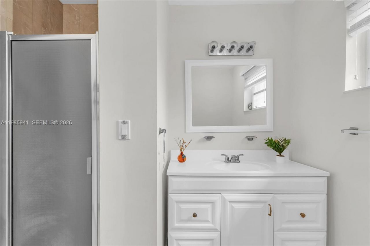 1081 SW 63rd Ave, West Miami, FL 33144 Photo